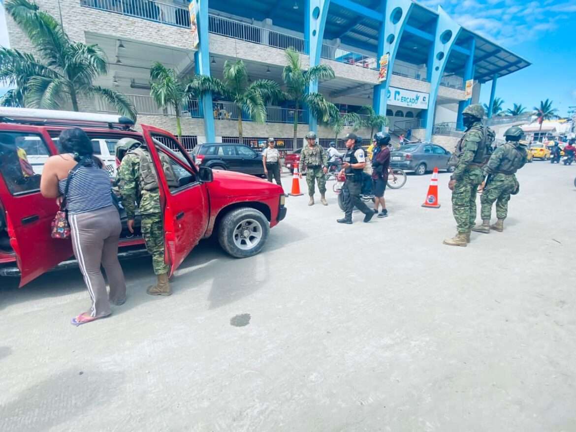 Nuevo cuartel policial para Santa Elena y la entrega del UVC en La Libertad.