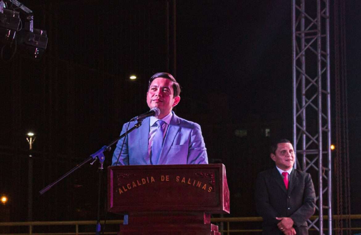 Alcalde de Salinas, Daniel Cisneros, rinde cuentas del año fiscal 2022
