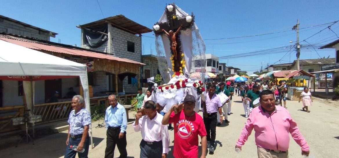 En Libertador Bolívar llevan más de un siglo celebrando a la Santa Cruz