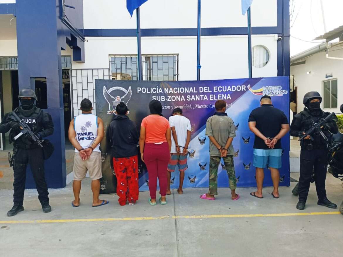Seis ´Vacunadores´ fueron detenidos en la provincia de Santa Elena