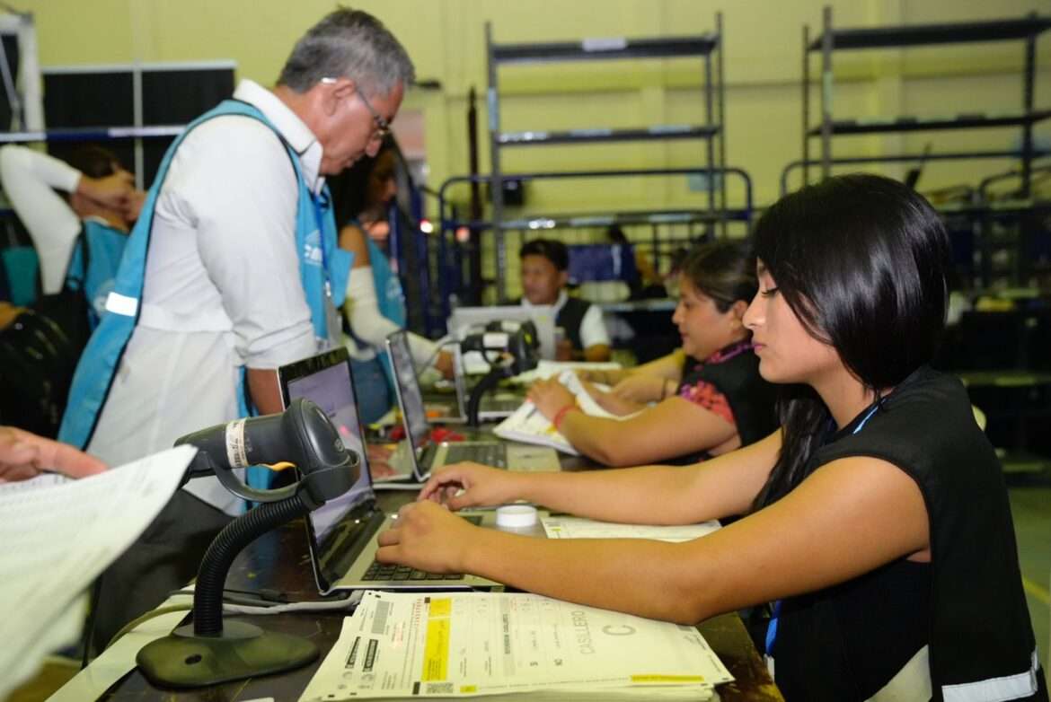 En Santa Elena Junta Electoral terminó con la validación de todas las actas.