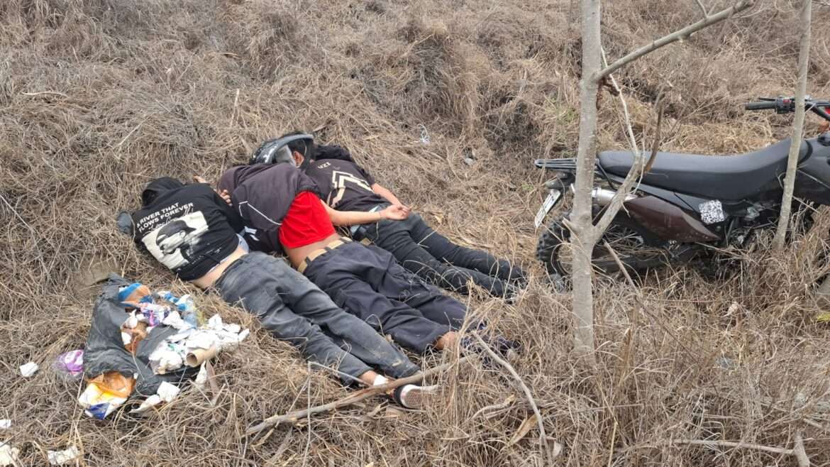 Los sujetos detenidos en la vía El Tambo – Ancón habrían disparado contra la policía.