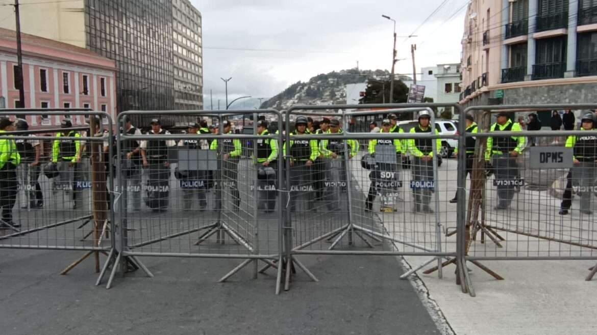 Enfrentamientos en Quito durante marcha del FUT: policías heridos y detenidos