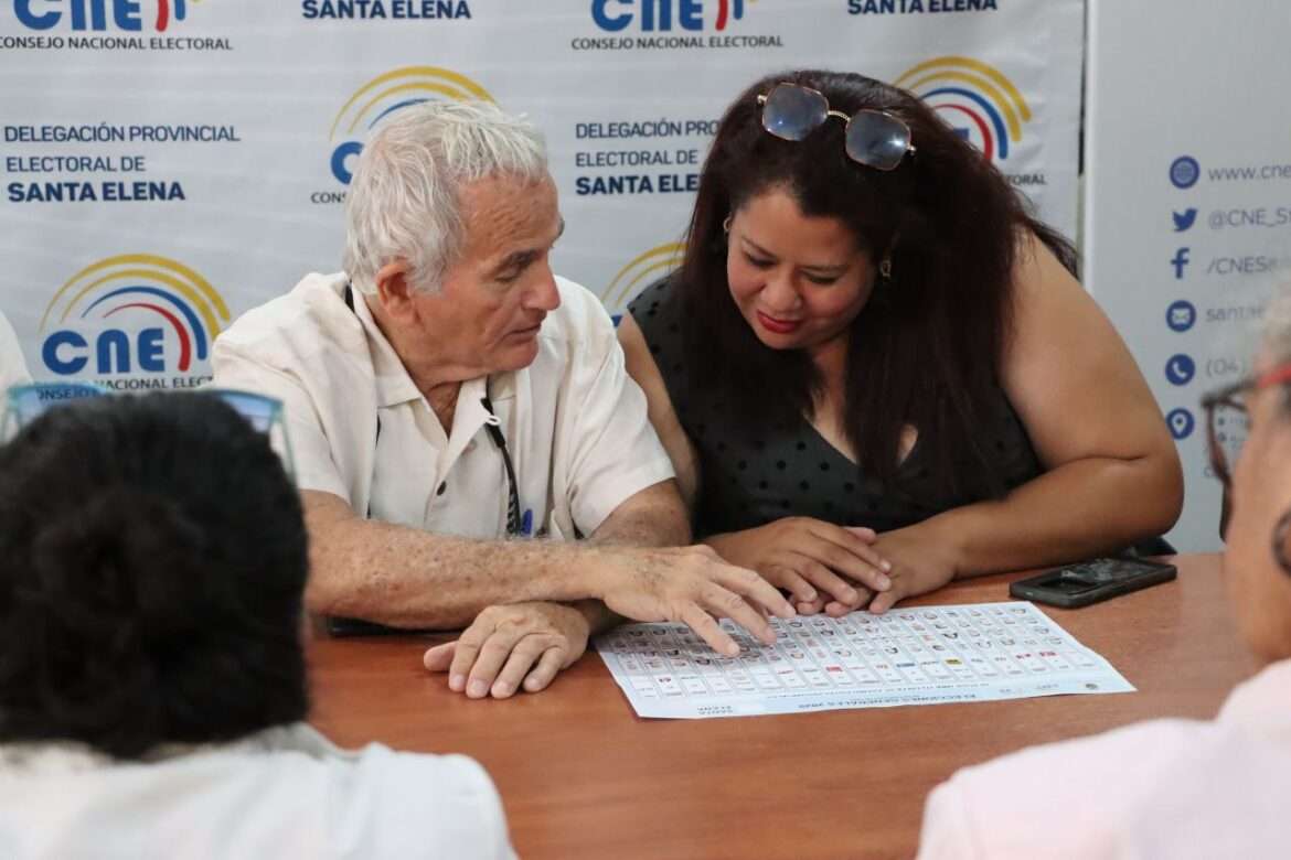 La papeleta de Asambleístas para Santa Elena ya quedó lista