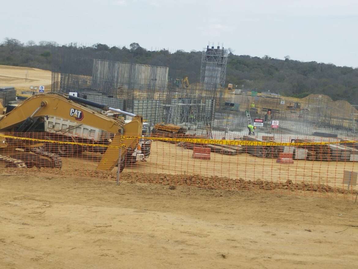 Alarma en Juntas del Pacífico por Explosiones en el área de construcción de ‘Cárcel del Encuentro’