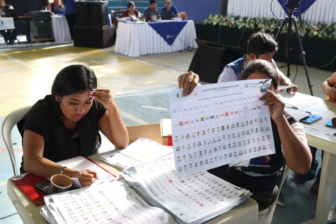 Santa Elena culminó los escrutinio a todas las dignidades de los comicios del 9 de febrero.