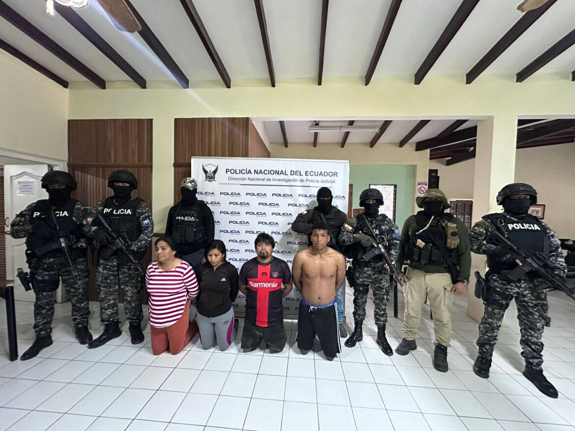 Cuatro detenidos por extorsión en la provincia Santa Elena