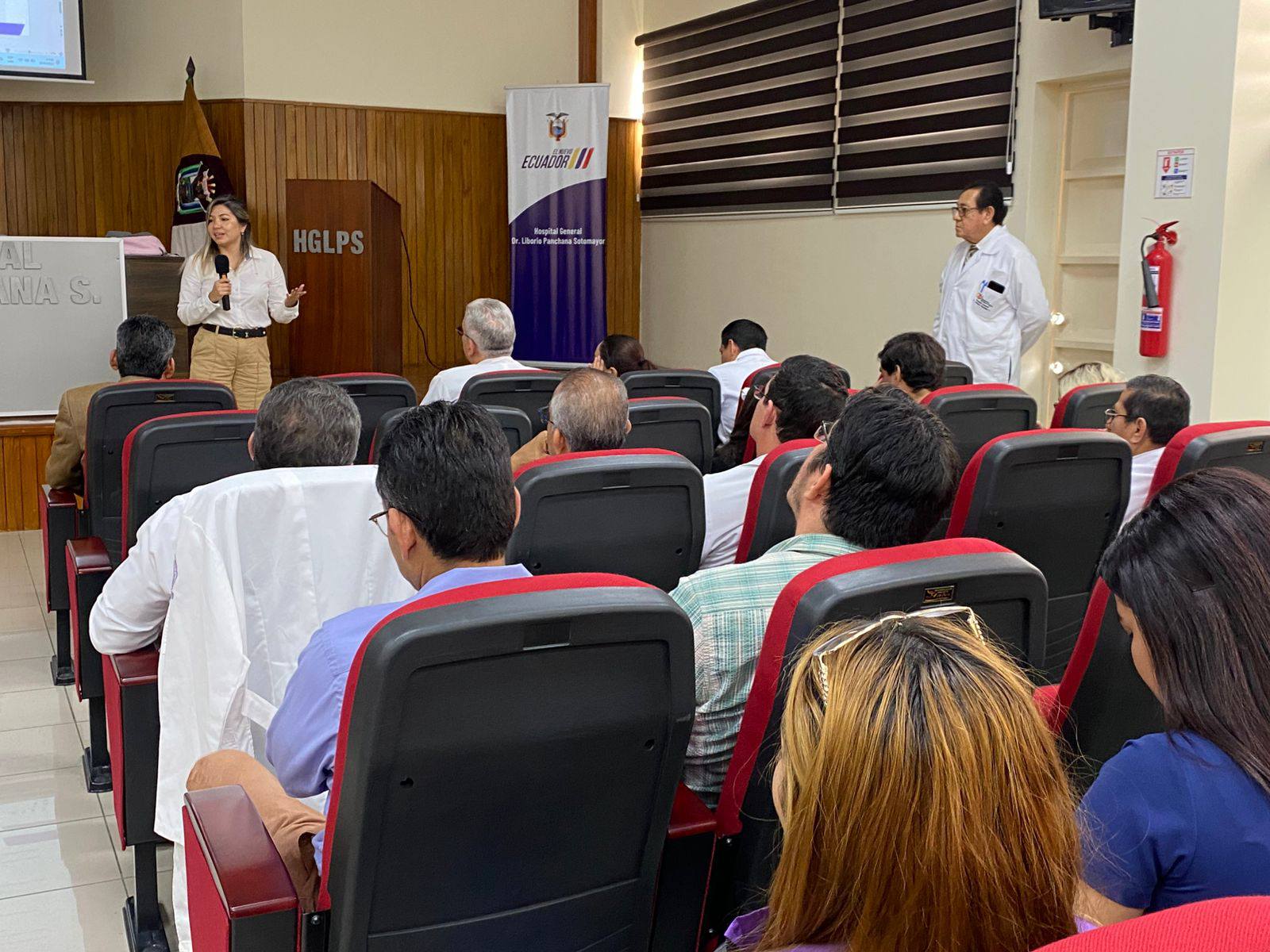 Médicos de Santa Elena participaron en jornada académica de actualización clínica