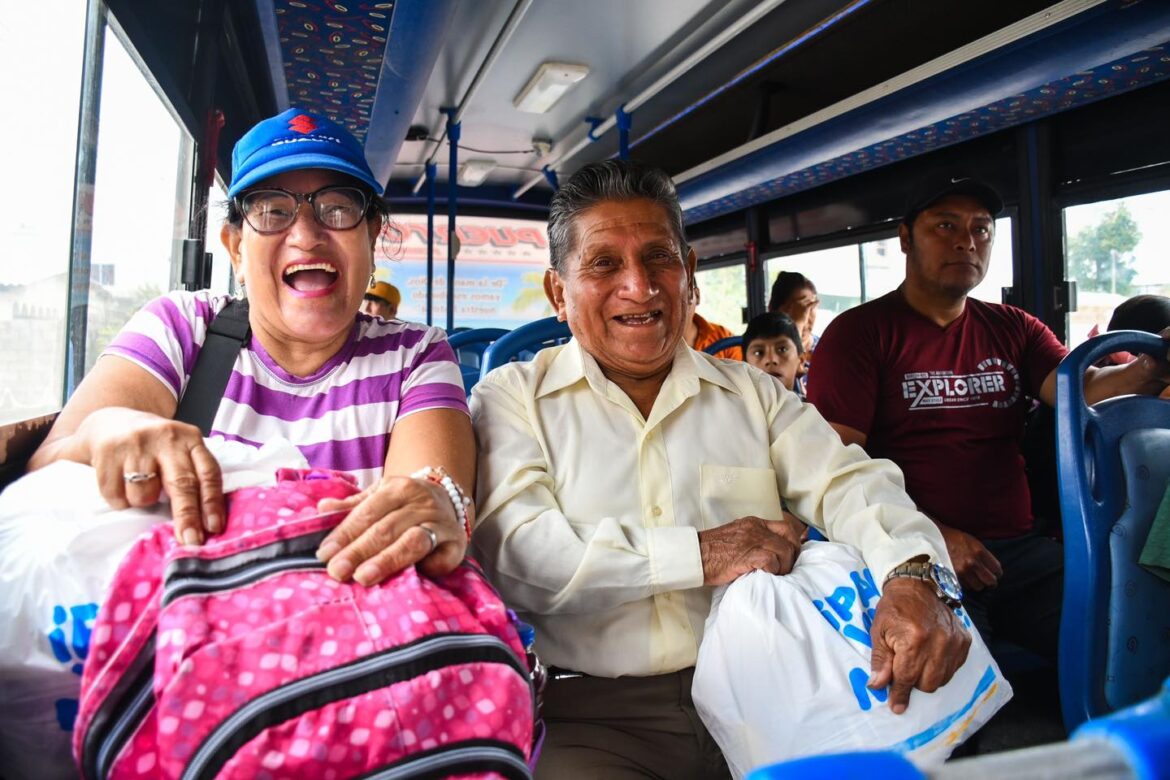 Adultos mayores y personas con discapacidad viajan gratis los domingos en La Libertad