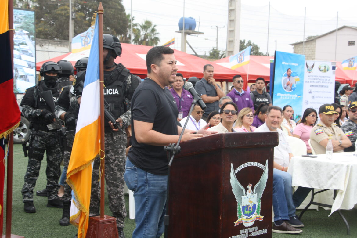 Prefectura de Santa Elena trabaja en acciones de protección para niños y adolescentes