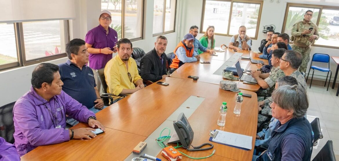 Acciones coordinadas para recuperar la playa de Monteverde tras derrame de hidrocarburo