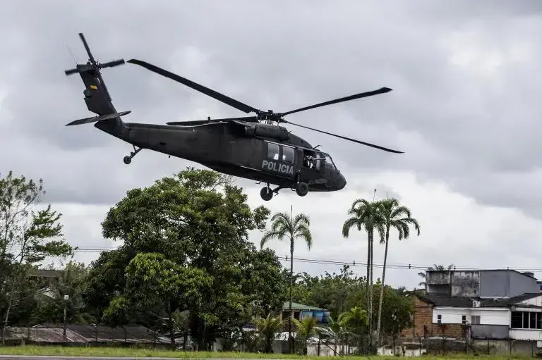 Ocho policías muertos en ataque con dron en Antioquia, Colombia