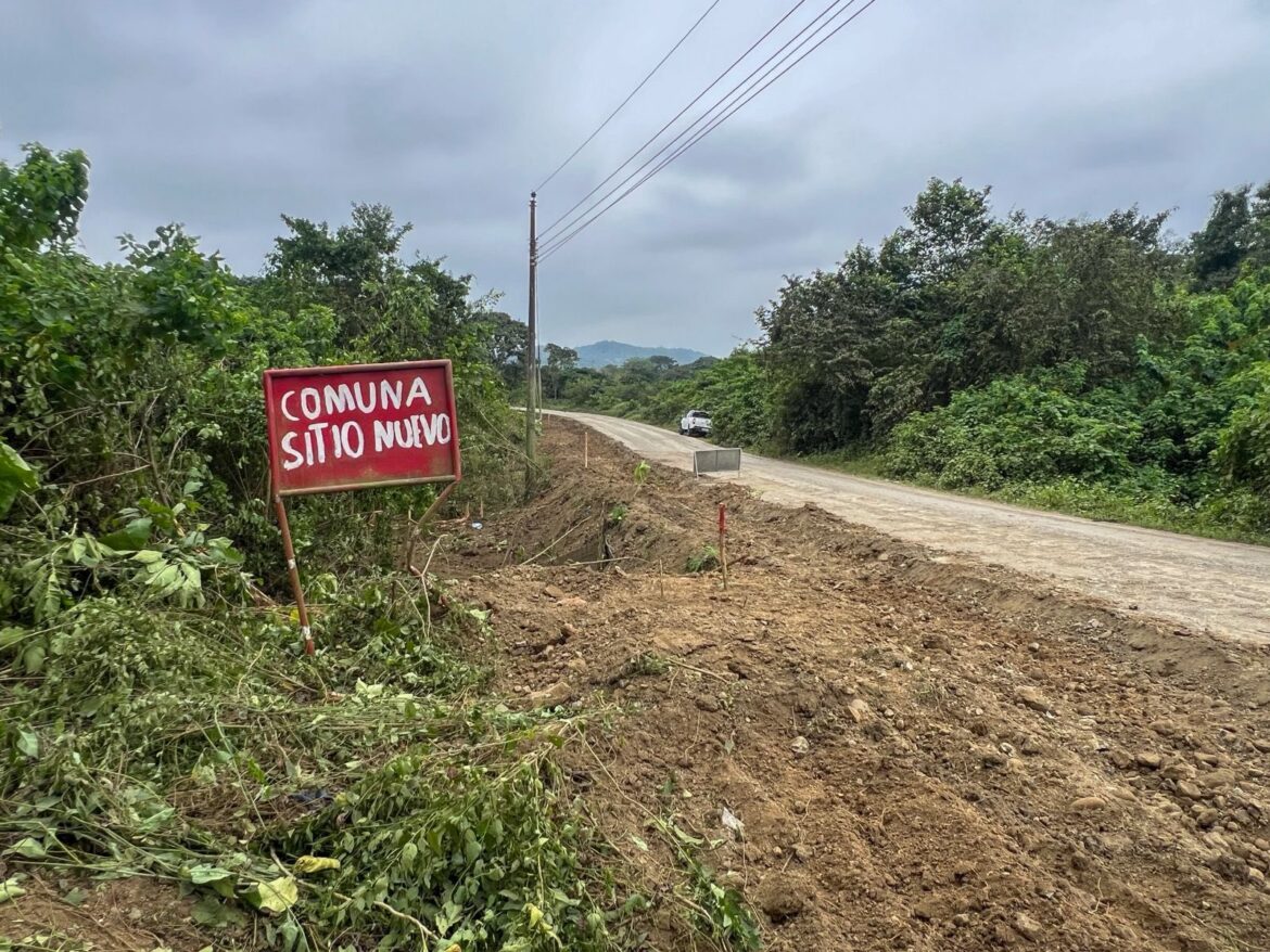 Prefectura de Santa Elena avanza en la reconformación vial Sitio Nuevo – Libertador Bolívar