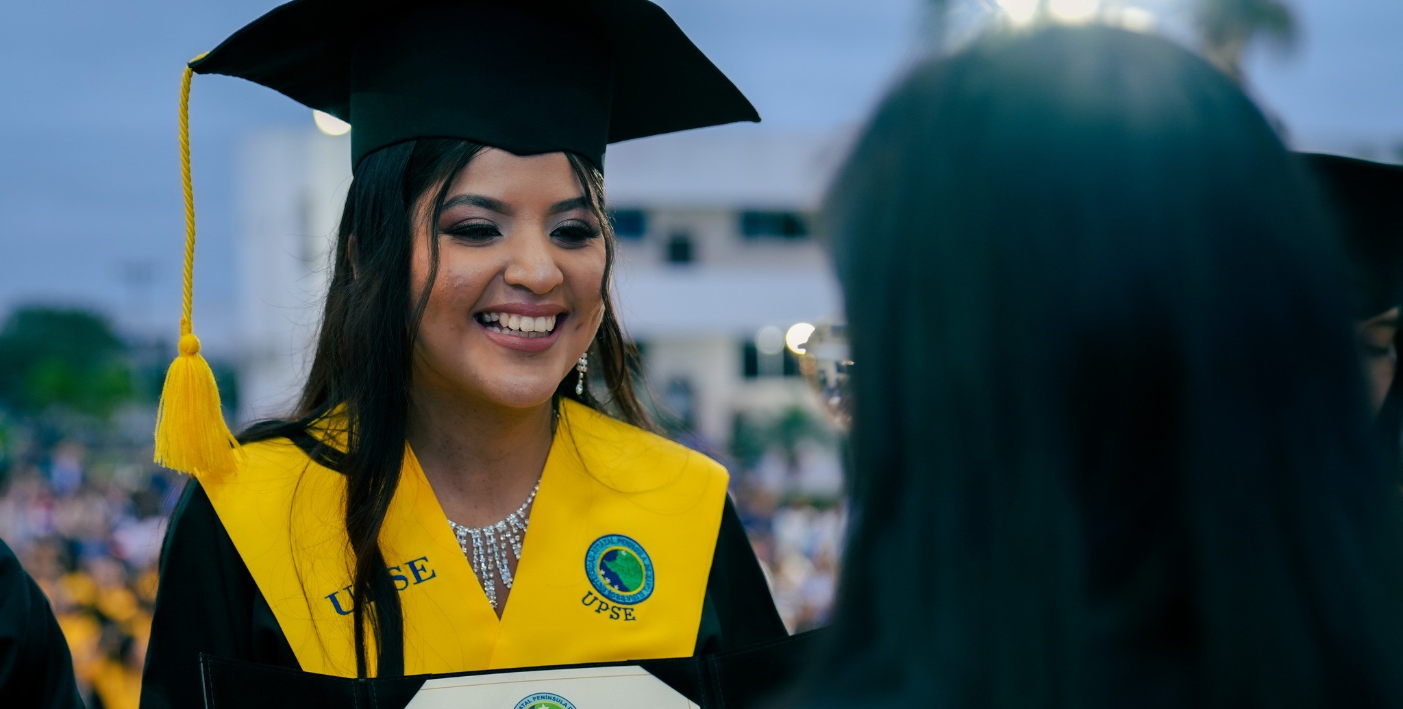 Nuevos licenciados fortalecen el compromiso educativo de la UPSE