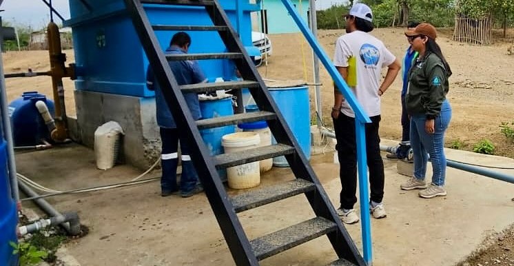 Agencia de Regulación verifica y confirma la calidad del agua que distribuye Aguapen EP