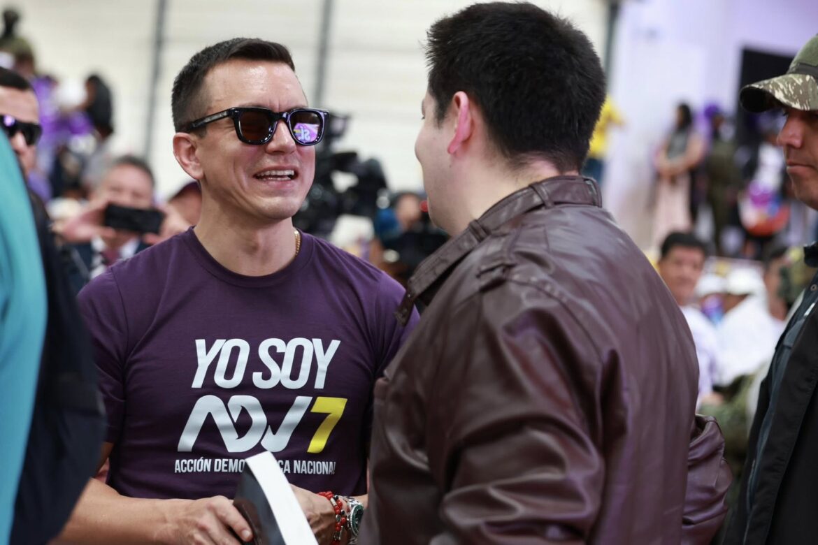 Daniel Noboa reafirma su compromiso con la juventud ecuatoriana