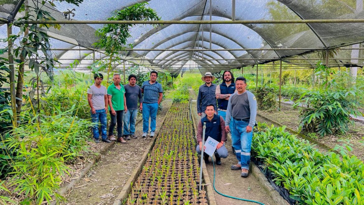 Prefectura de Santa Elena consolida proyecto para enfrentar cambio climático
