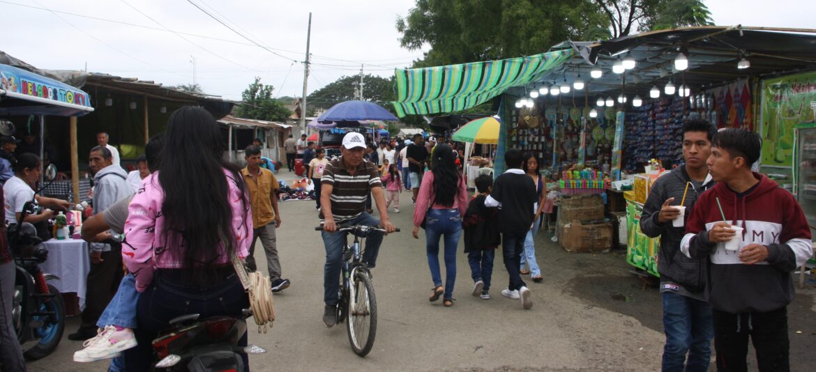 Colonche vivió una jornada electoral con ambiente de feria y gran afluencia ciudadana