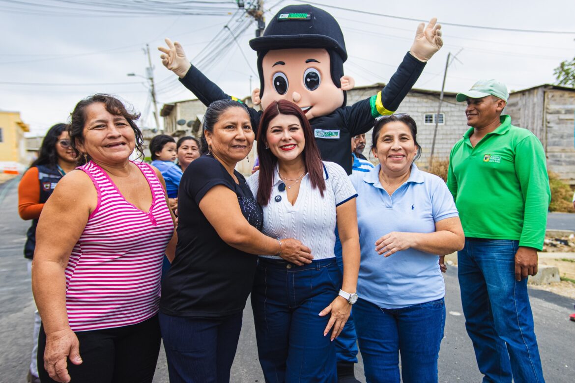 Transformación vial mejora la movilidad en la Comuna Prosperidad del cantón Santa Elena.