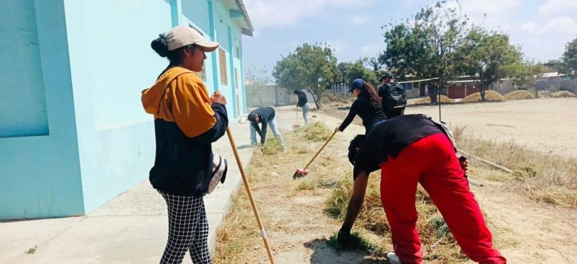 Jóvenes en Acción impulsan jornada comunitaria en el barrio 6 de Junio de Muey