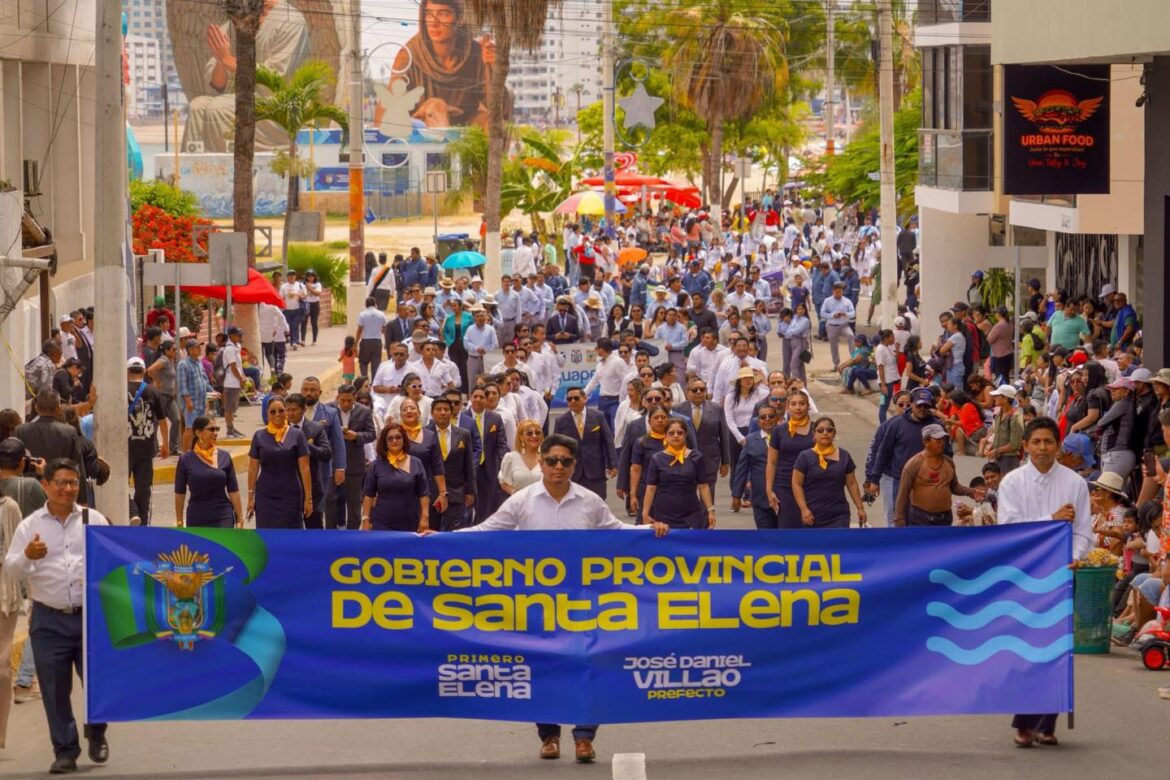 Prefectura de Santa Elena rindió homenaje a Salinas por sus 88 años de cantonización