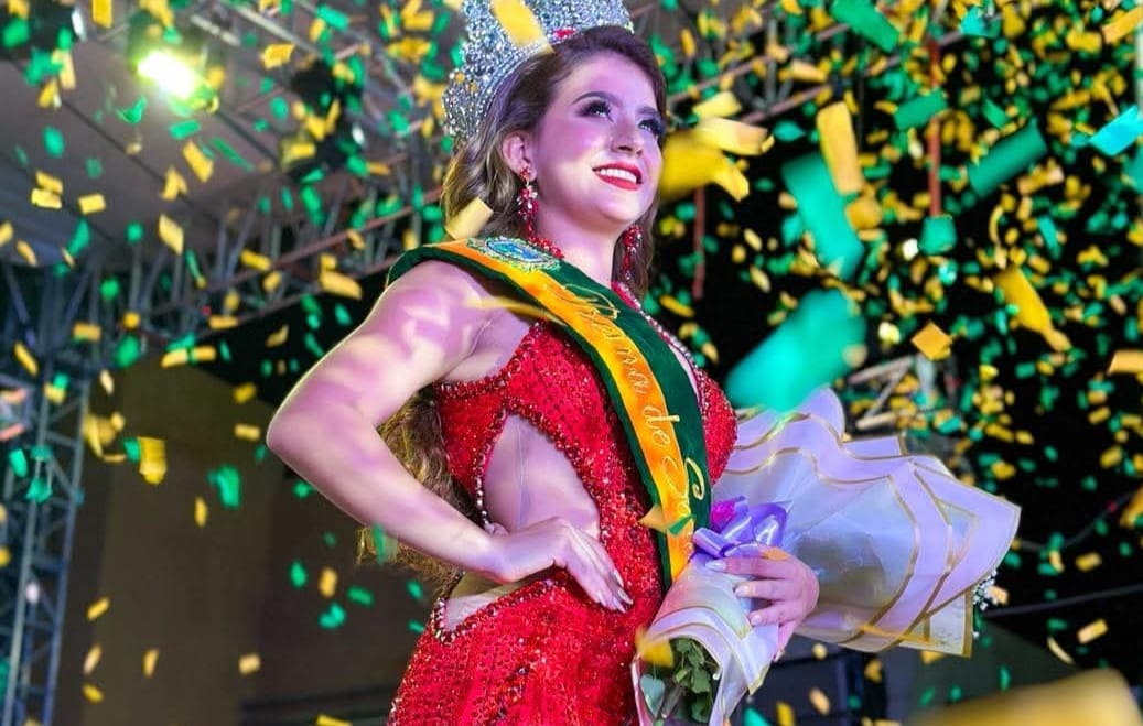 Naomi es la más bella de Santa Elena