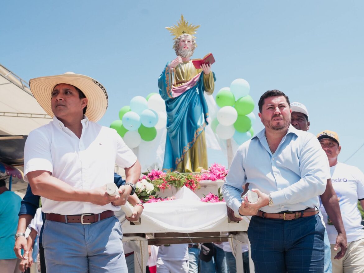 Pescadores de Palmar recibieron imagen de San Pedro para fortalecer su fe y tradiciones