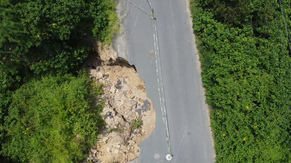 Socavón pone en riesgo acceso al santuario de Olón en Semana Santa