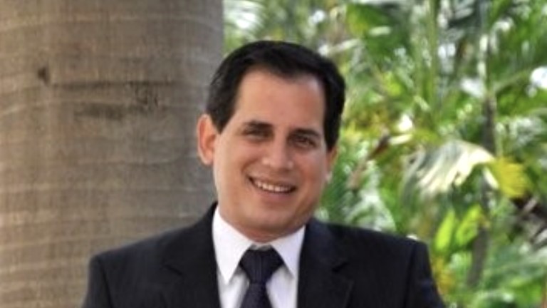 Juan Carlos Blum asume la gerencia general de CNEL EP