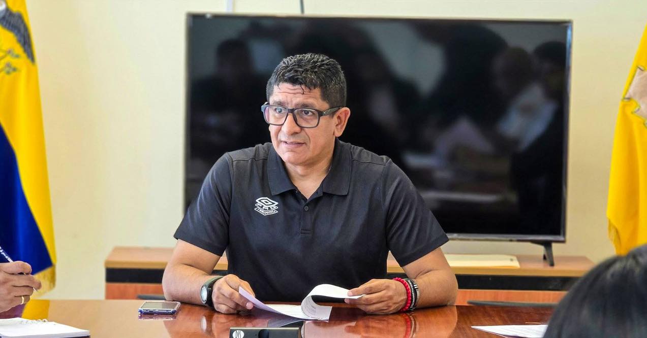 Concejal Robinson Domenech es designado nuevo vicealcalde de Santa Elena