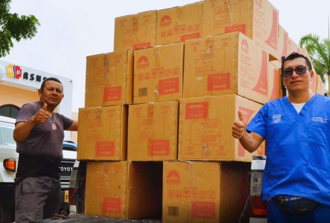 Santa Elena recibe nuevo lote de medicamentos