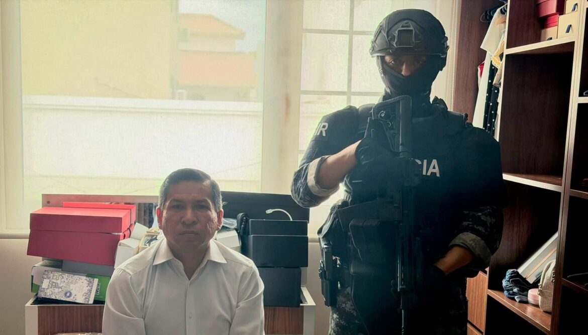 Alcalde de Machala, Darío Macas, fue detenido durante operativo por presunto enriquecimiento ilícito