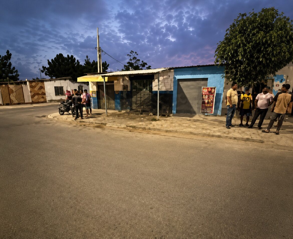 Joven de 20 años fue asesinado a balazos en un taller de motos en La Libertad