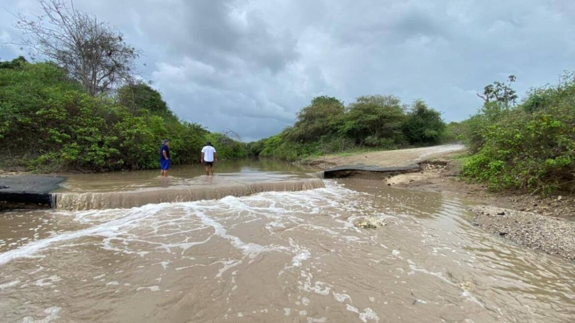Ecuador declara Alerta Roja en todo el país por evolución del fenómeno de El Niño