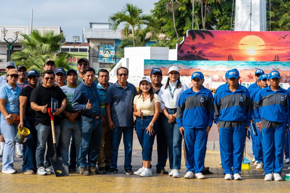Alcaldía de Santa Elena impulsa minga de limpieza para recuperar espacios públicos