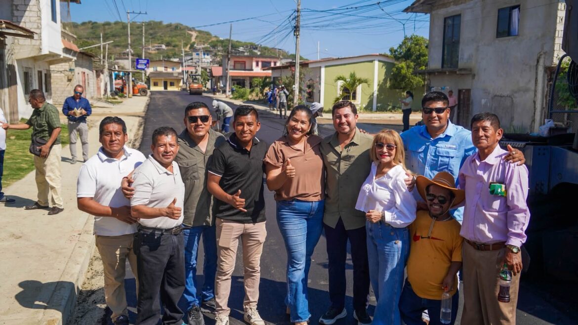 Prefecto José Daniel Villao destaca avance de obras viales y puentes en Libertador Bolívar