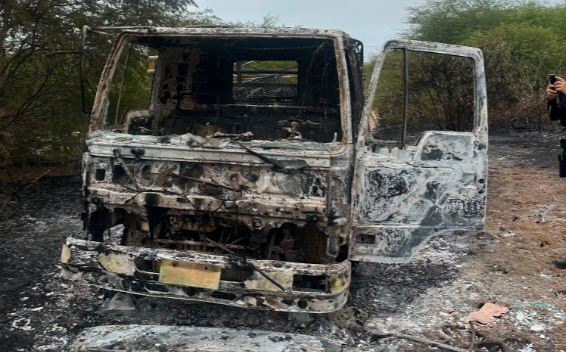 Dos vehículos fueron encontrados incinerados en Monteverde