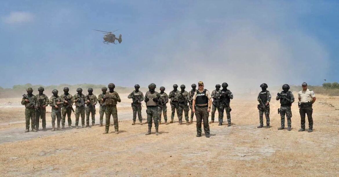 FAE inhabilita pista de aterrizaje clandestina en Santa Elena durante operativo militar