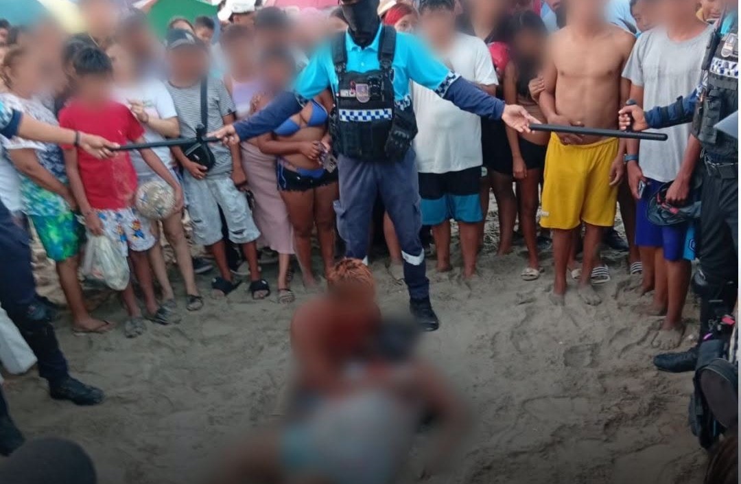 Policía busca al asesino de “El Colega” asesinado en la playa de Salinas