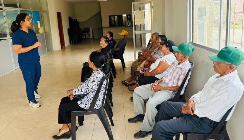 MSP brinda atención integral a adultos mayores en San Marcos