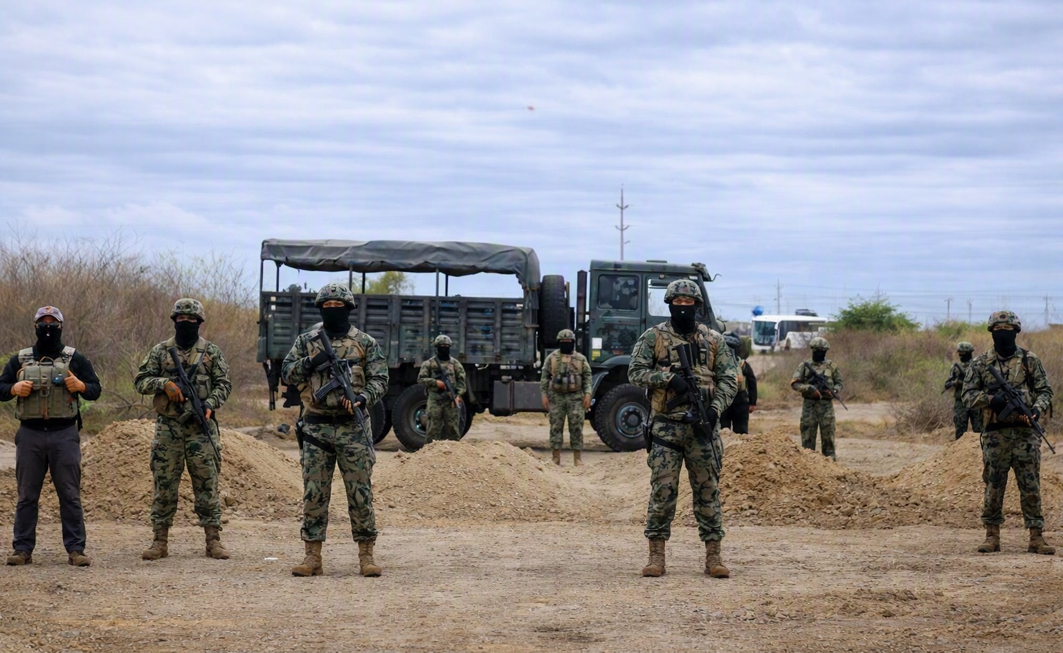 Inhabilitan pista aérea no autorizada en Chanduy, Santa Elena