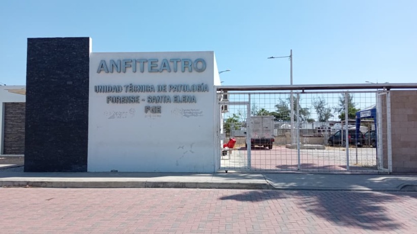 Ciudadano fallece en el Hospital Liborio Panchana tras herida de arma de fuego