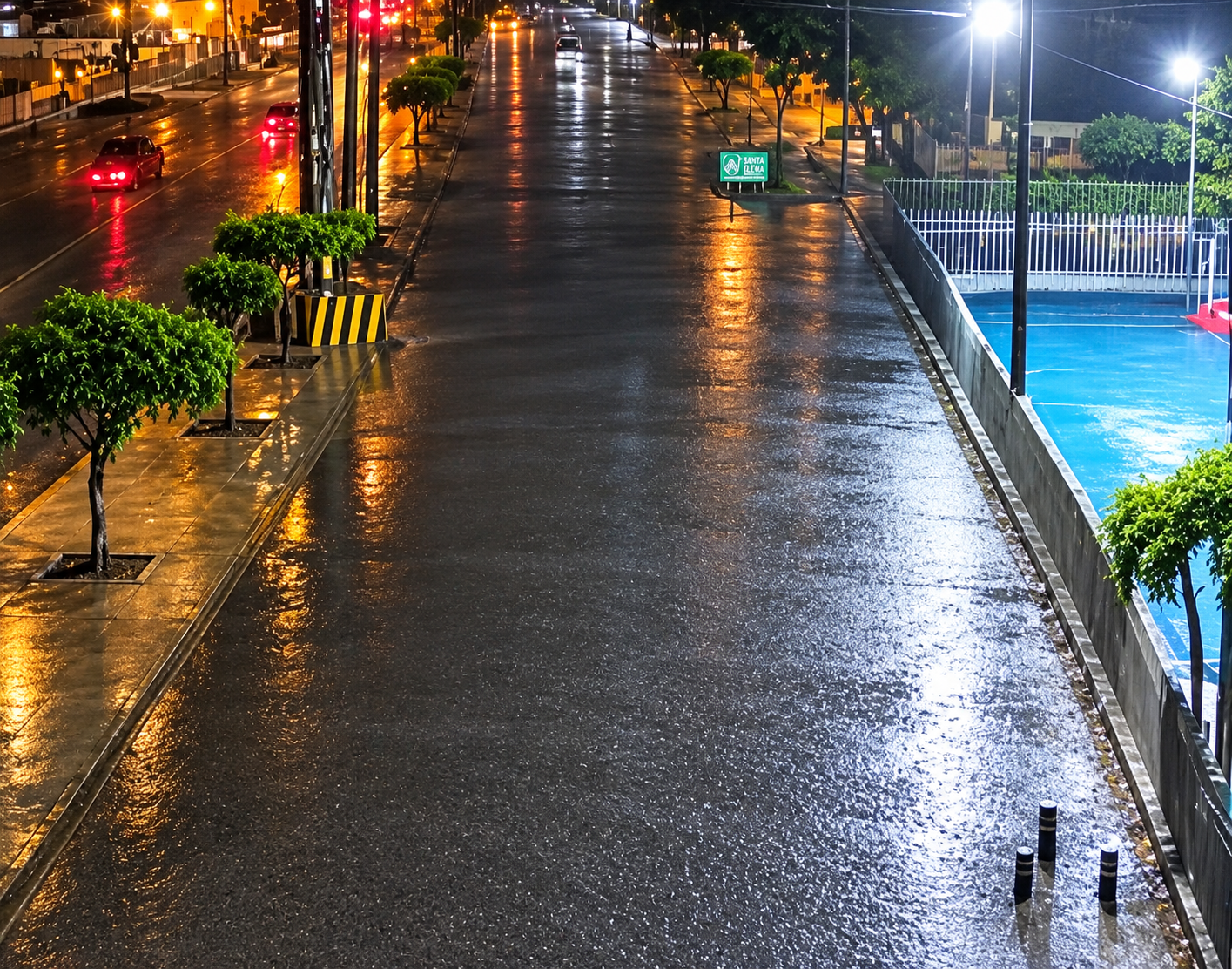 ¡Lluvias e inundaciones obligan a suspender clases presenciales en Guayaquil!