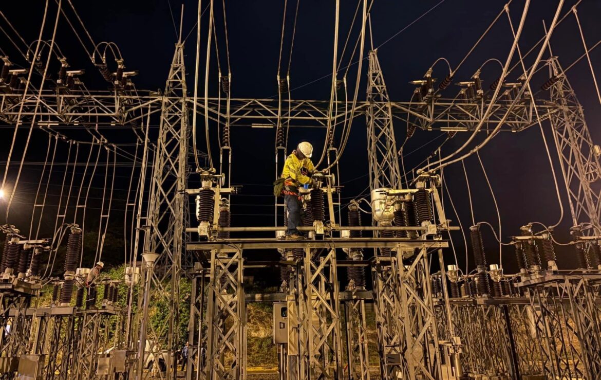 Celec EP culminó mantenimiento en cinco subestaciones eléctricas del país