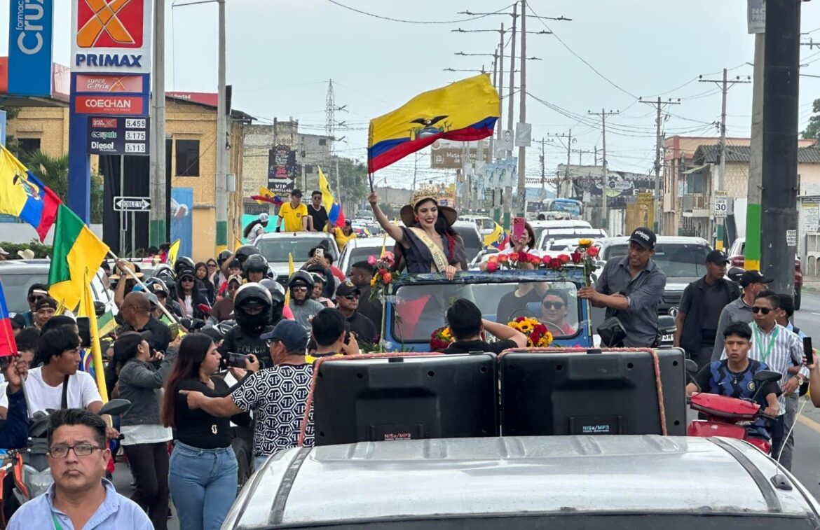 Santa Elena recibió con una caravana a Shyare Andrade, primera finalista del Miss Grand International 2026