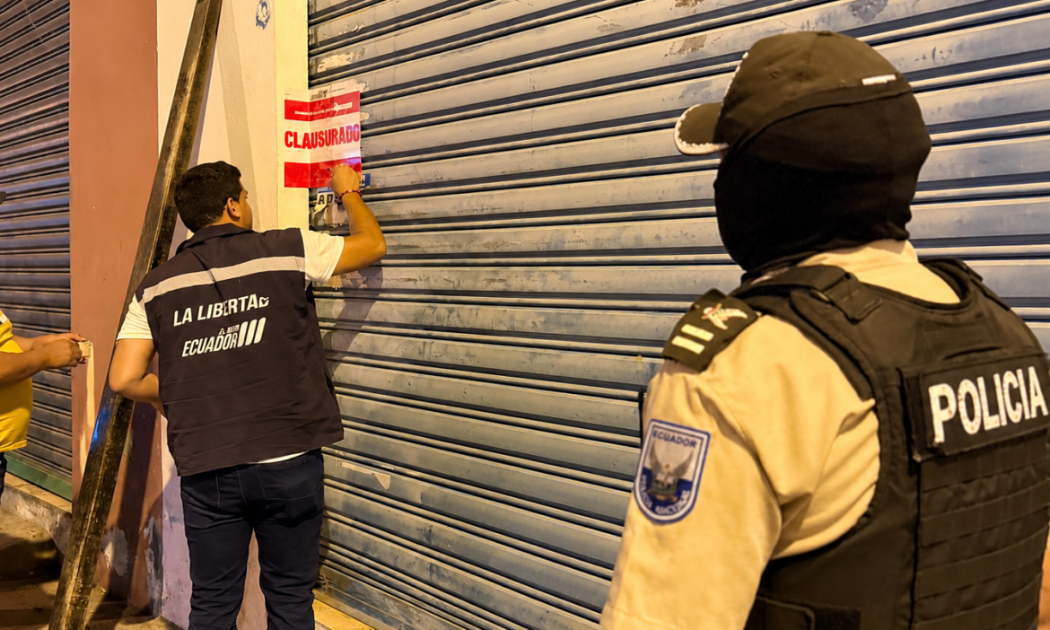 Operativo Pandora deja un establecimiento nocturno clausurado y un arma de fuego decomisada en Santa Elena
